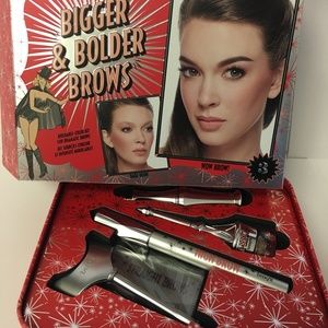 Benefit Bigger & Bolder Brows Set